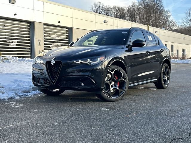 New 2026 Alfa Romeo Stelvio Sprint w/ Convenience Package