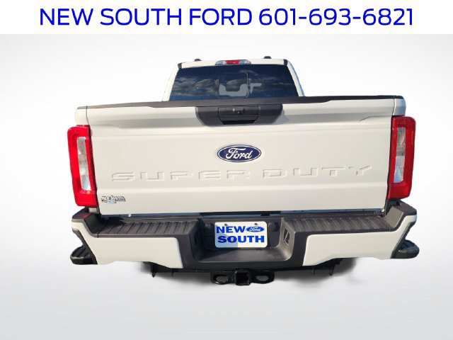 New 2027 Ford F250 XL w/ STX Appearance Package AWD/4WD image 4