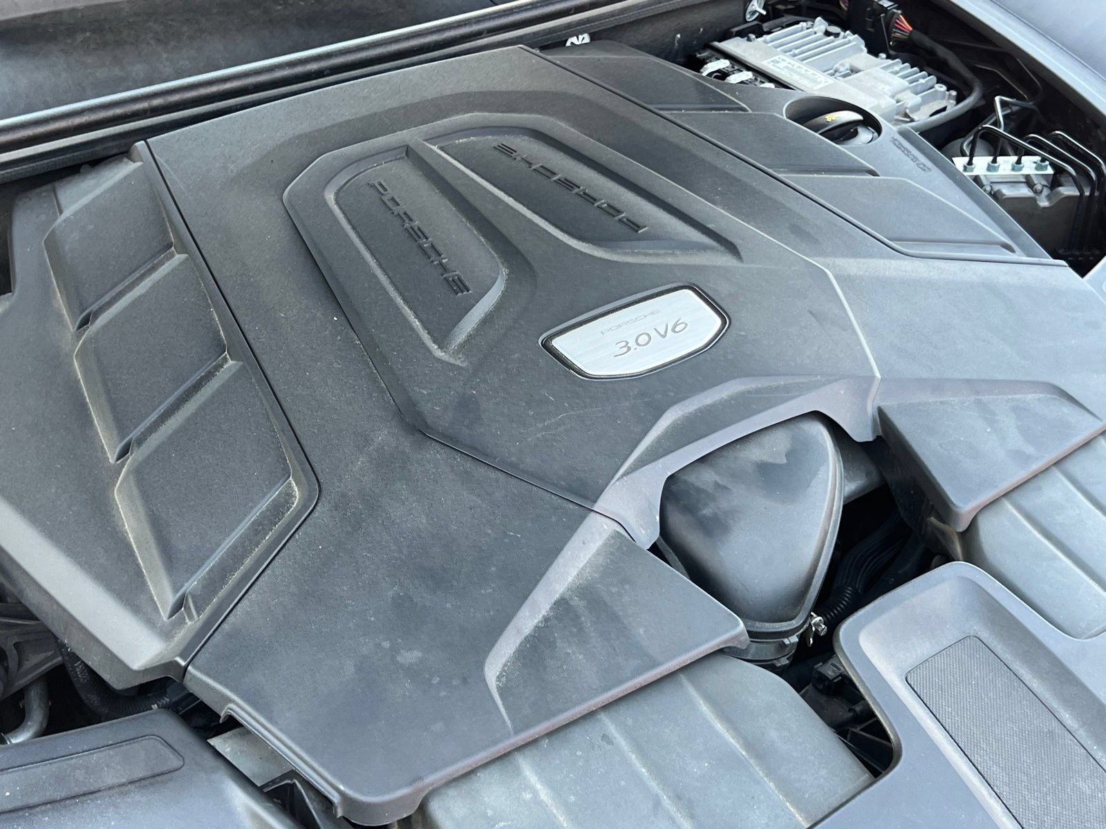Certified 2020 Porsche Cayenne AWD/4WD image 36