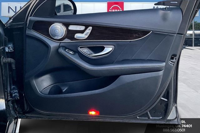 Used 2017 Mercedes-Benz C 300 4MATIC Sedan image 25