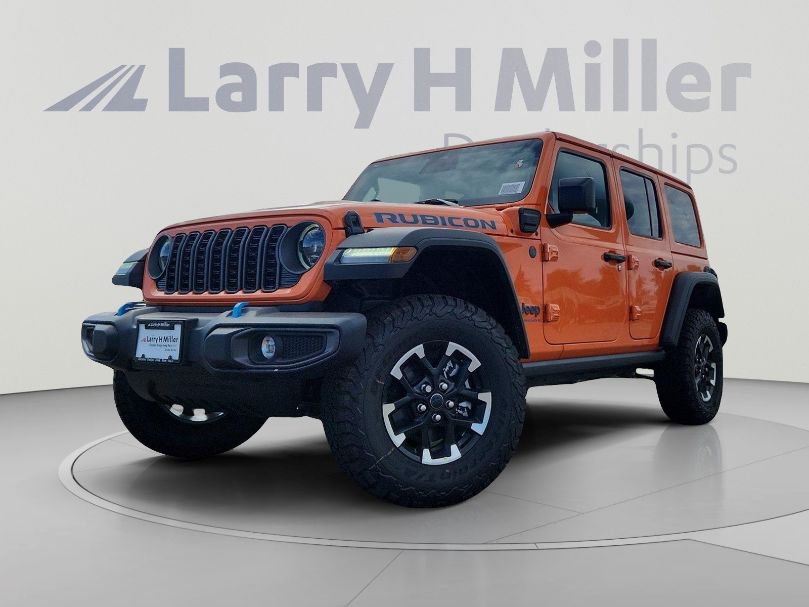 New 2025 Jeep Wrangler Unlimited Rubicon 4xe w/ Convenience Group AWD/4WD image 1