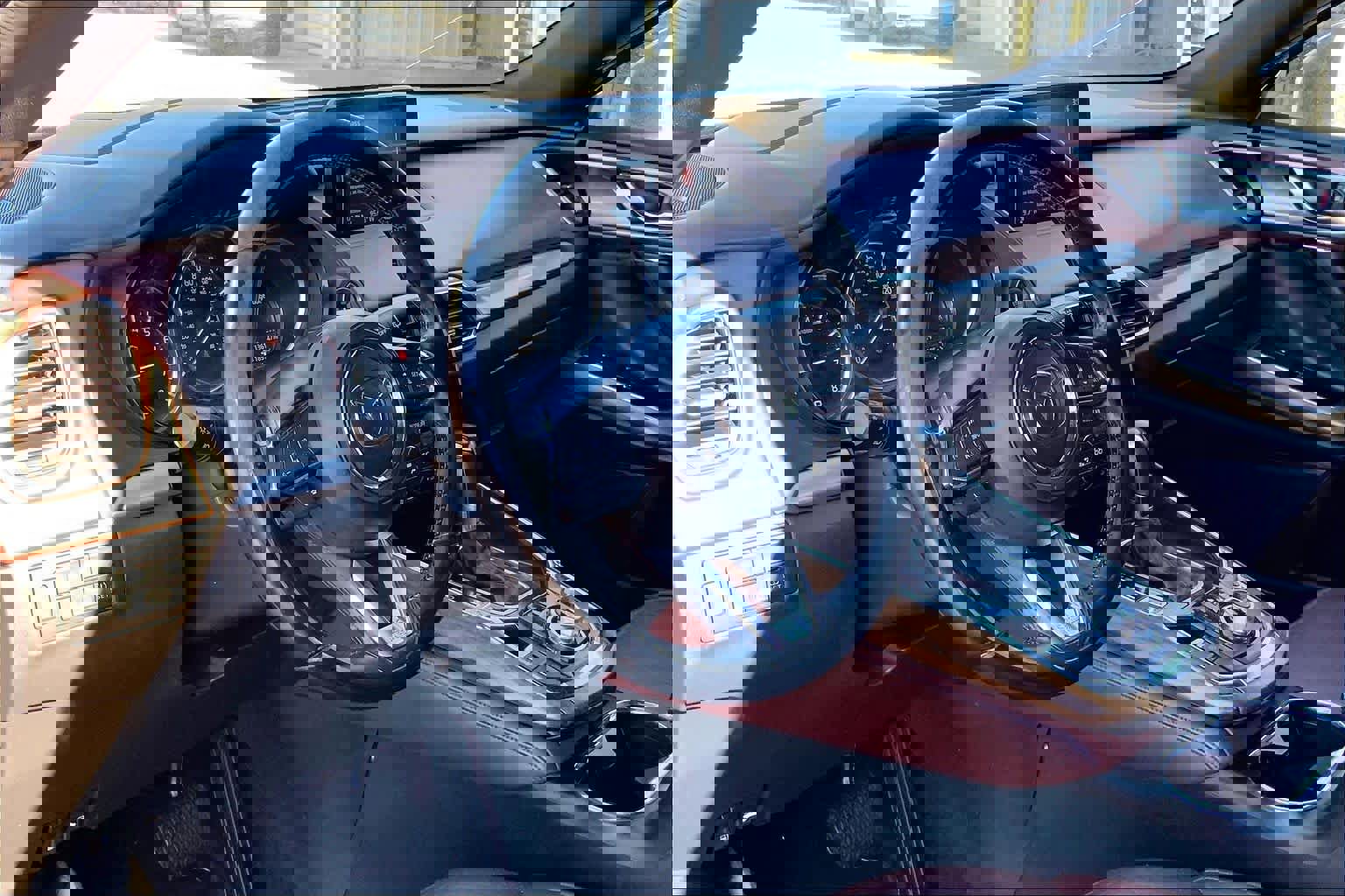 Used 2017 MAZDA CX-9 Signature image 16