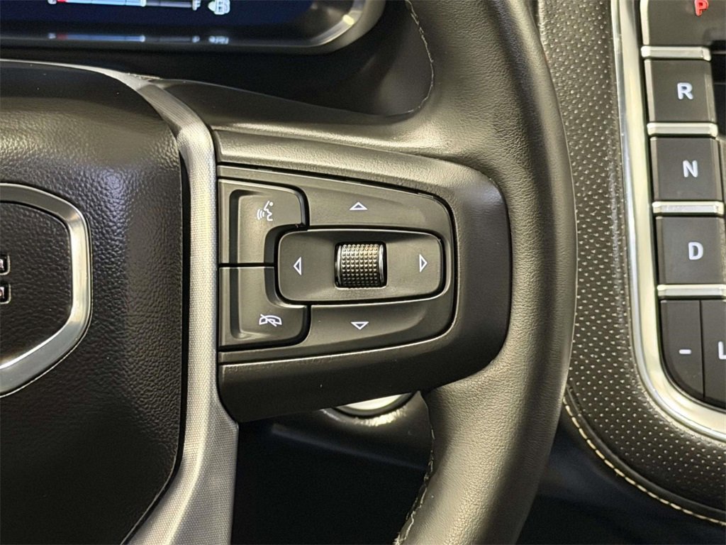 Used 2023 GMC Yukon SLT image 20