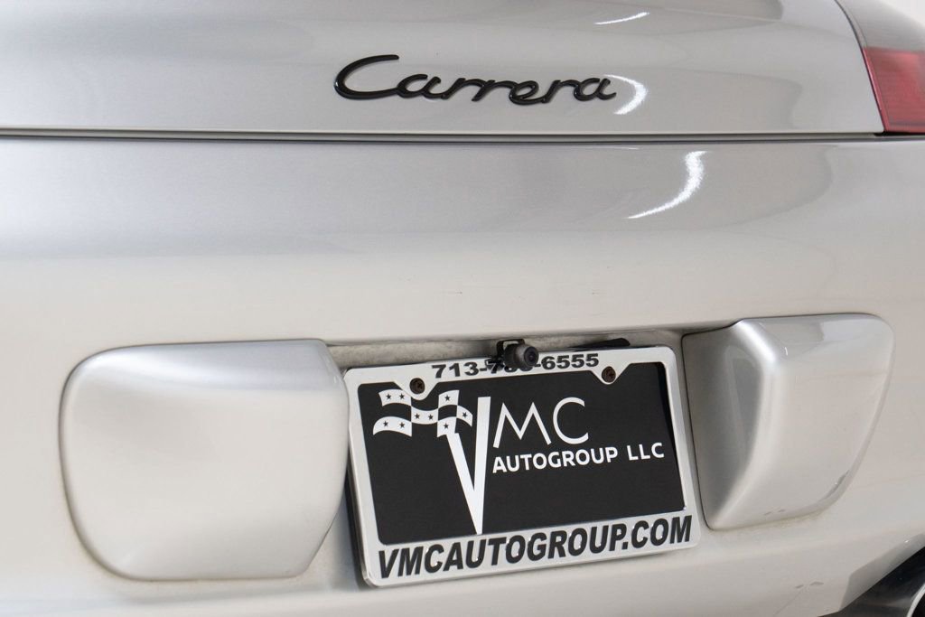 Used 2003 Porsche 911 Carrera image 18