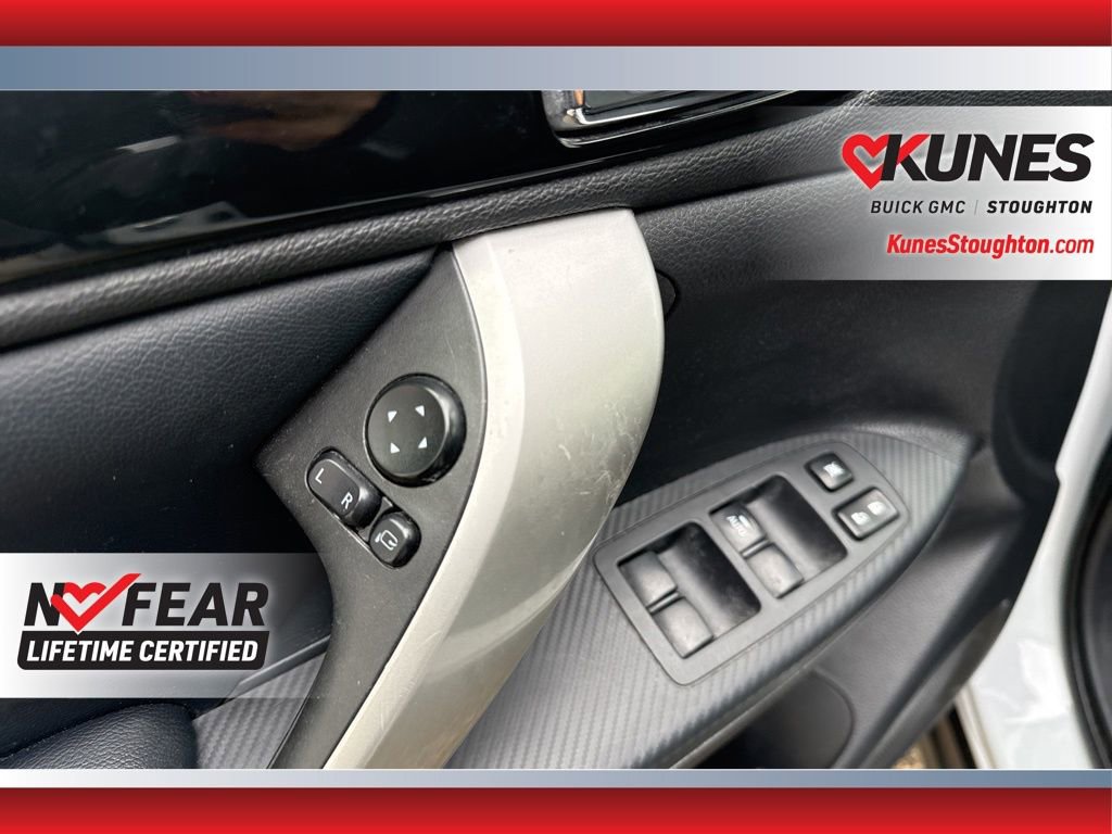 Used 2024 Mitsubishi Eclipse Cross SE image 20