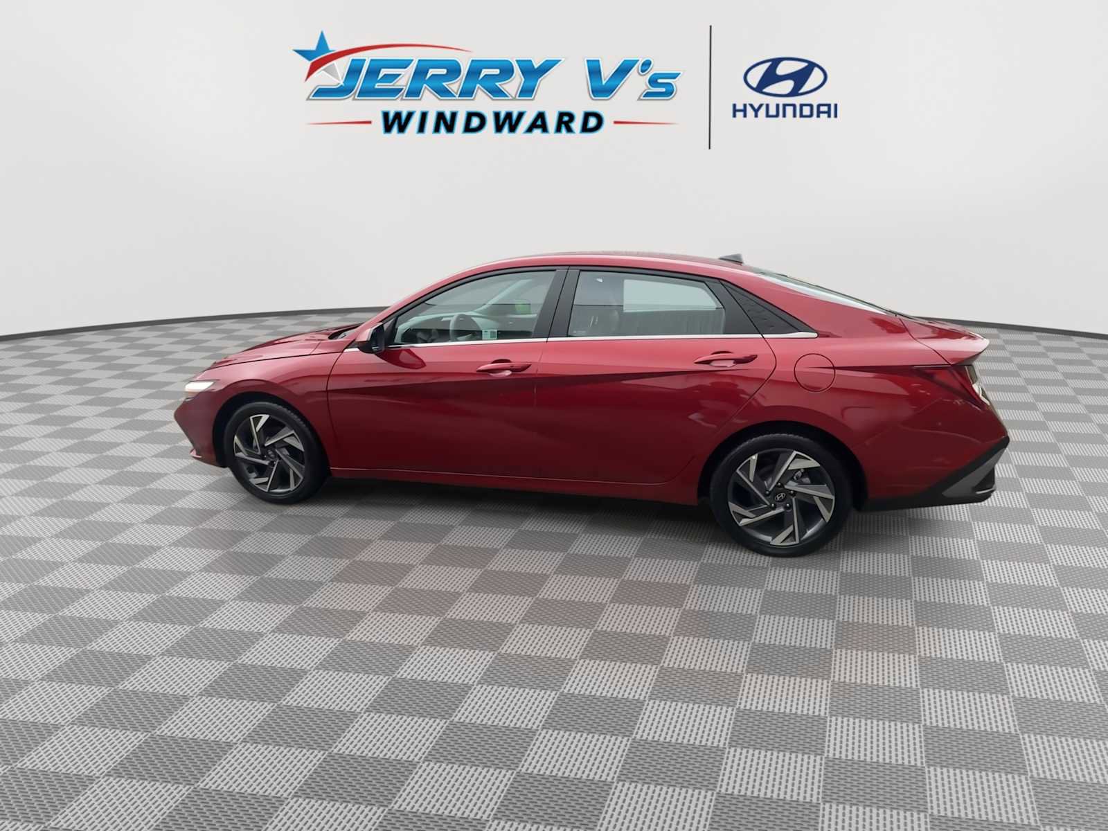 Used 2024 Hyundai Elantra SEL w/ Convenience Package image 5