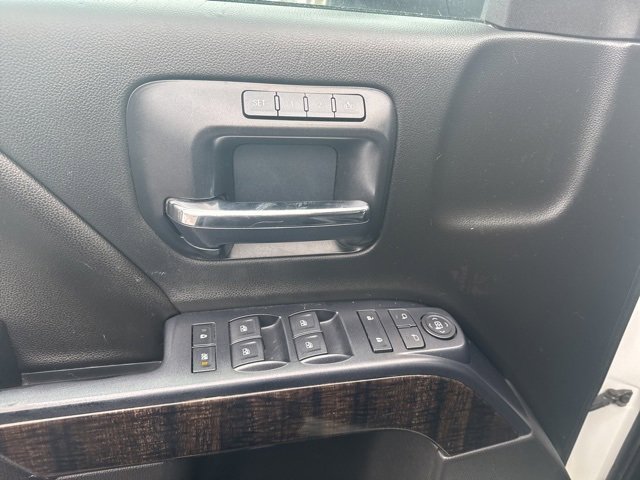 Used 2015 GMC Sierra 2500 Denali image 17