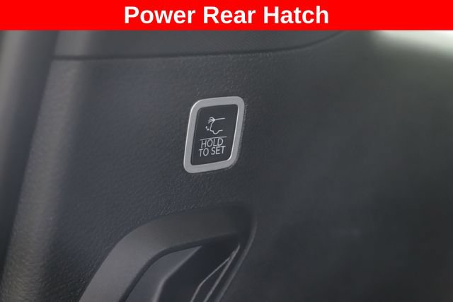 Used 2025 Jeep Grand Wagoneer Series III w/ Rear Seat Video Group 1 AWD/4WD image 34
