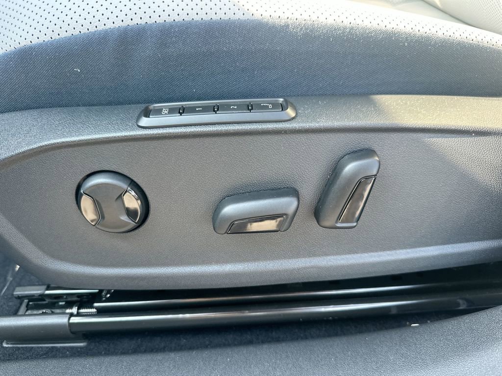 New 2025 Volkswagen ID.4 Pro S image 37