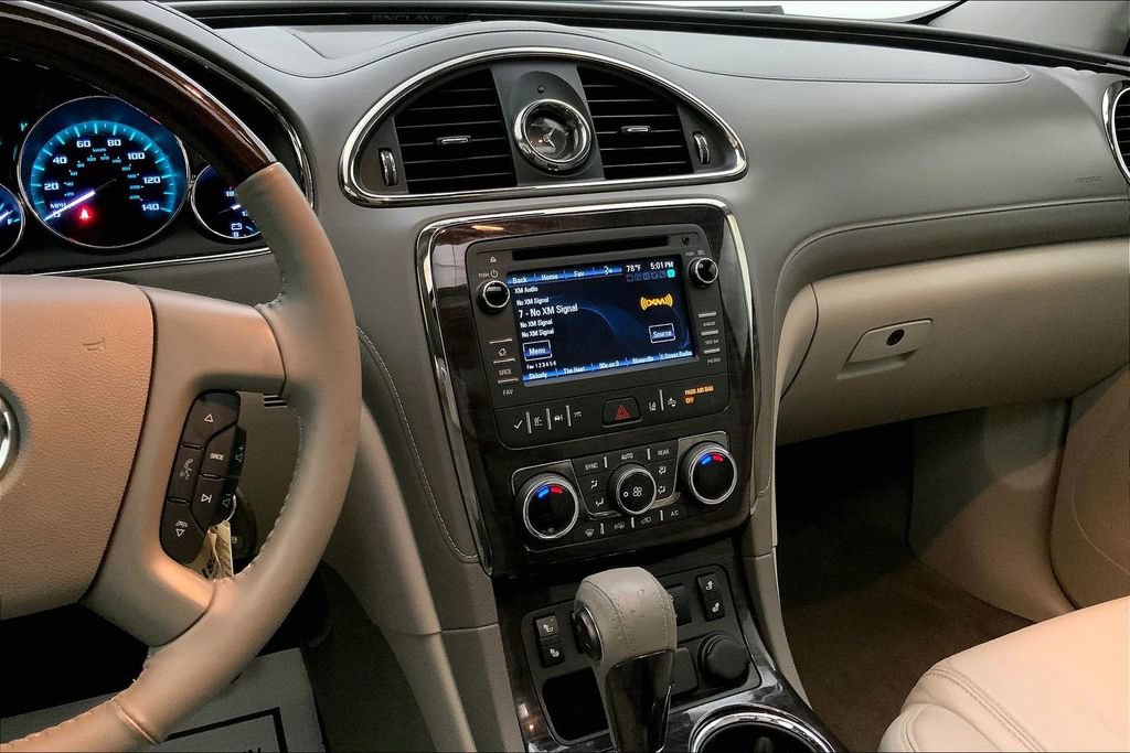 Used 2016 Buick Enclave Leather FWD image 5
