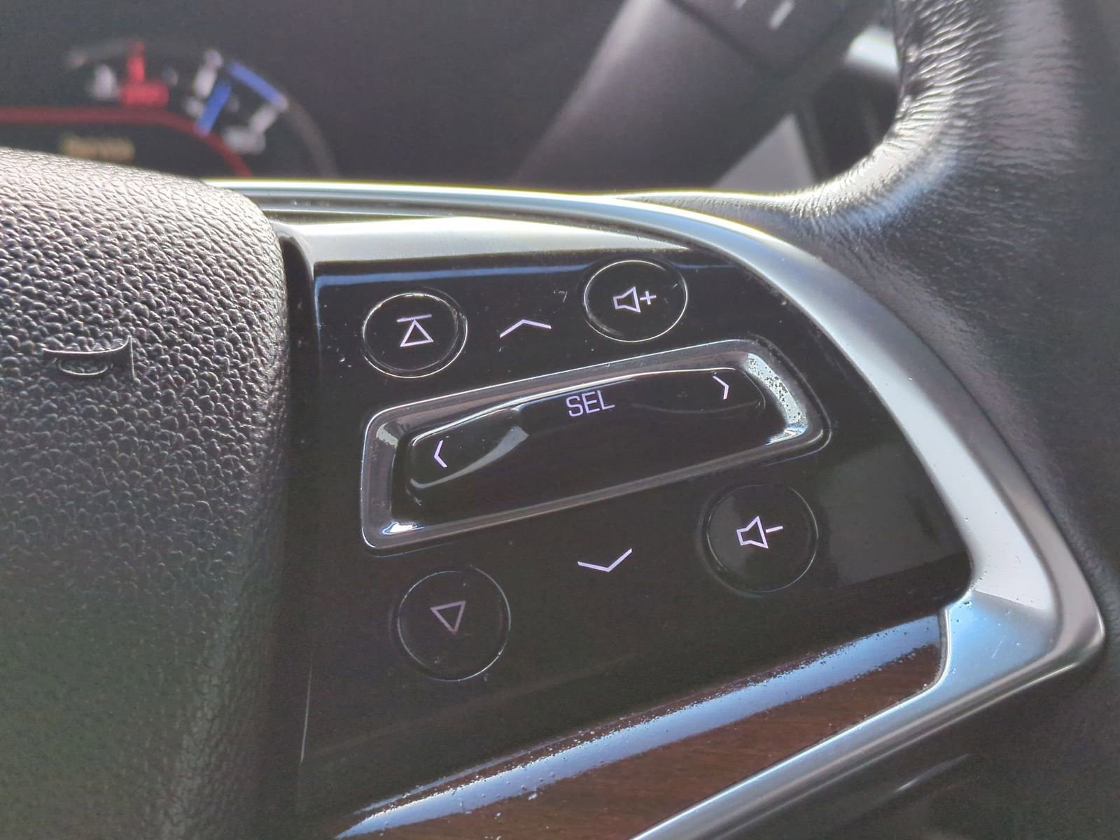 Used 2019 Cadillac Escalade ESV Luxury image 60