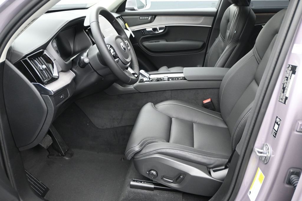 New 2026 Volvo XC90 B5 Ultra AWD/4WD image 11