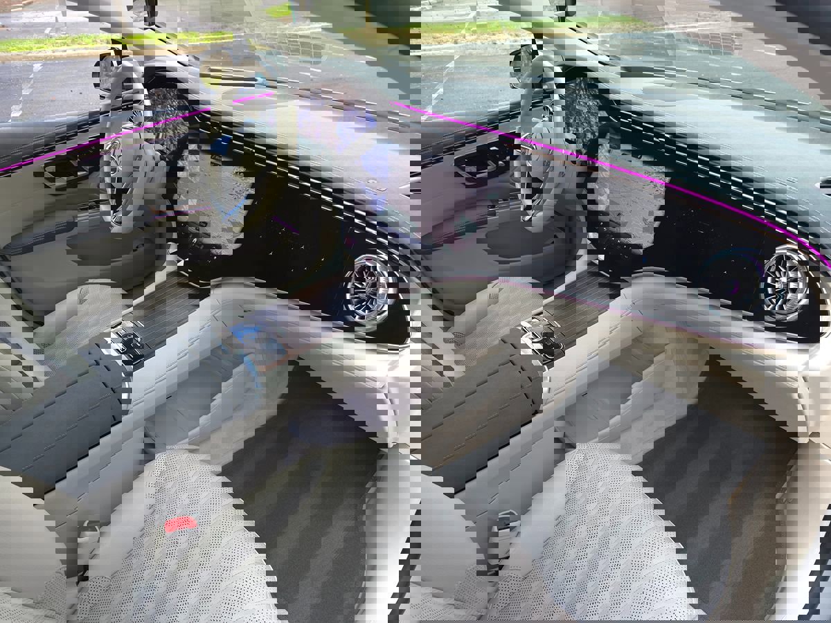 Used 2023 Mercedes-Benz EQS 580 4MATIC Sedan image 23