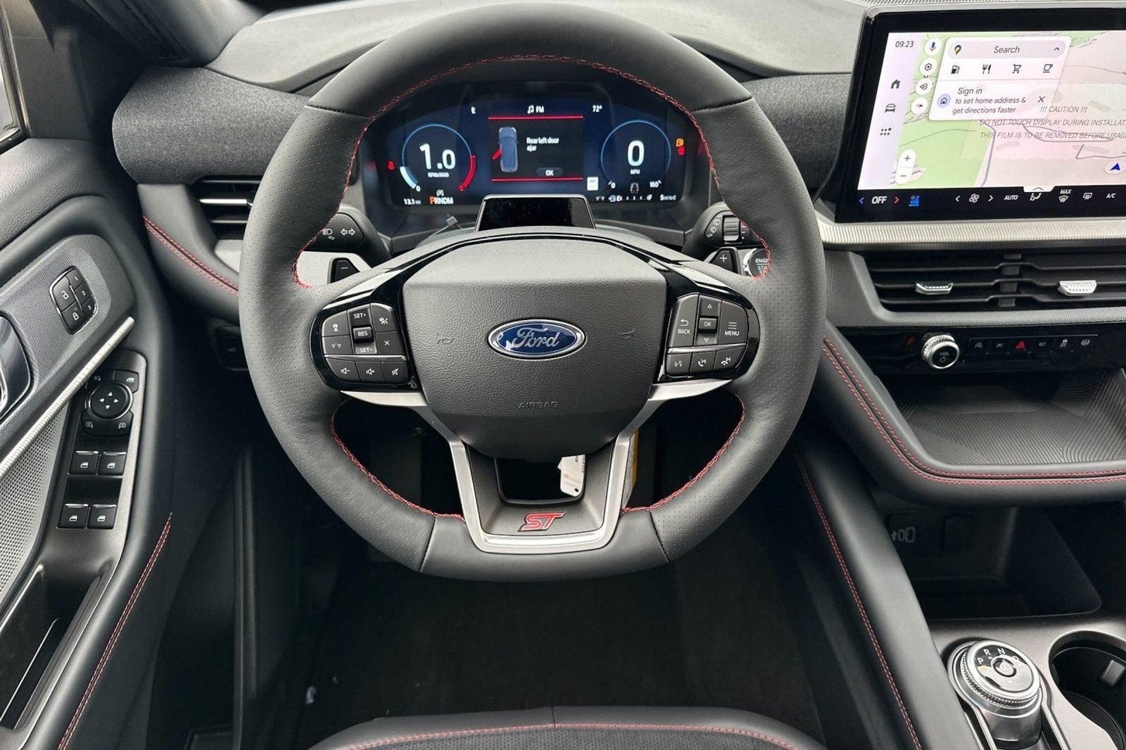 New 2025 Ford Explorer ST-Line w/ Premium Package RWD image 18
