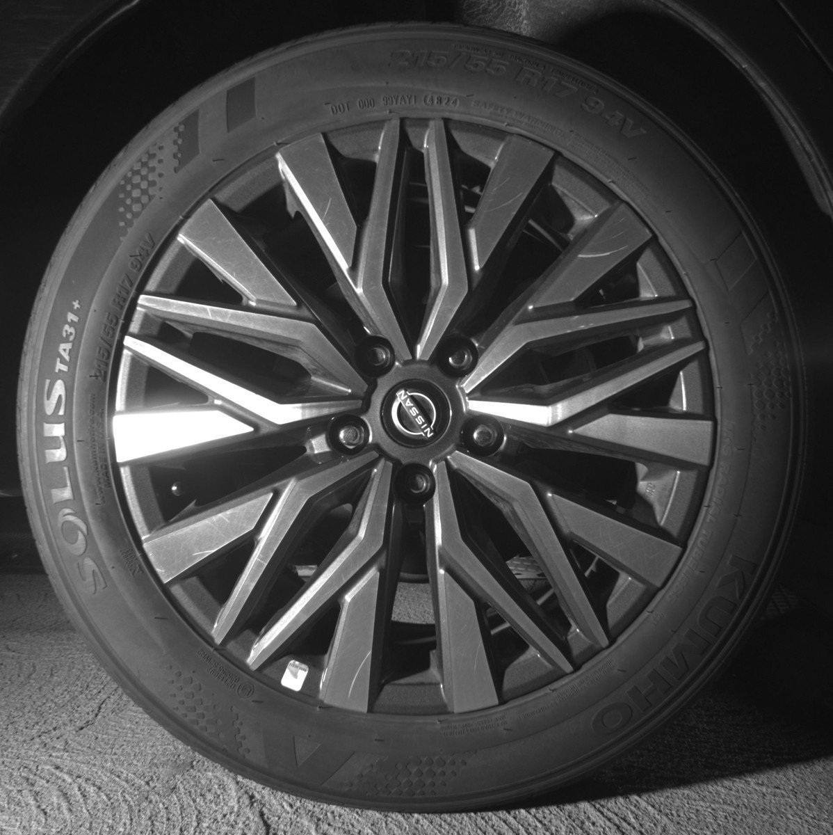 Used 2025 Nissan Altima 2.5 SV image 15