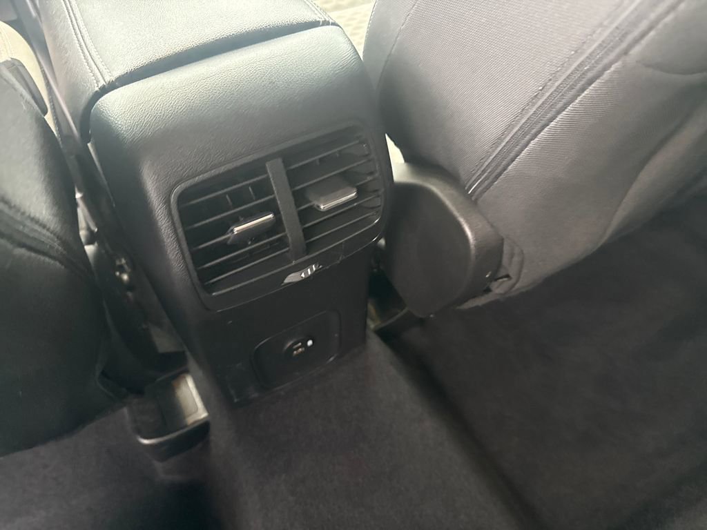 Used 2022 Ford Escape SE w/ Convenience Package image 17