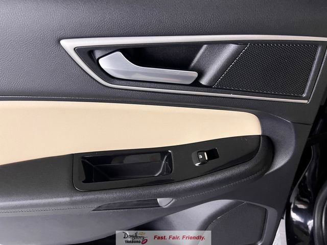 Used 2020 Ford Edge SEL w/ Convenience Package image 27