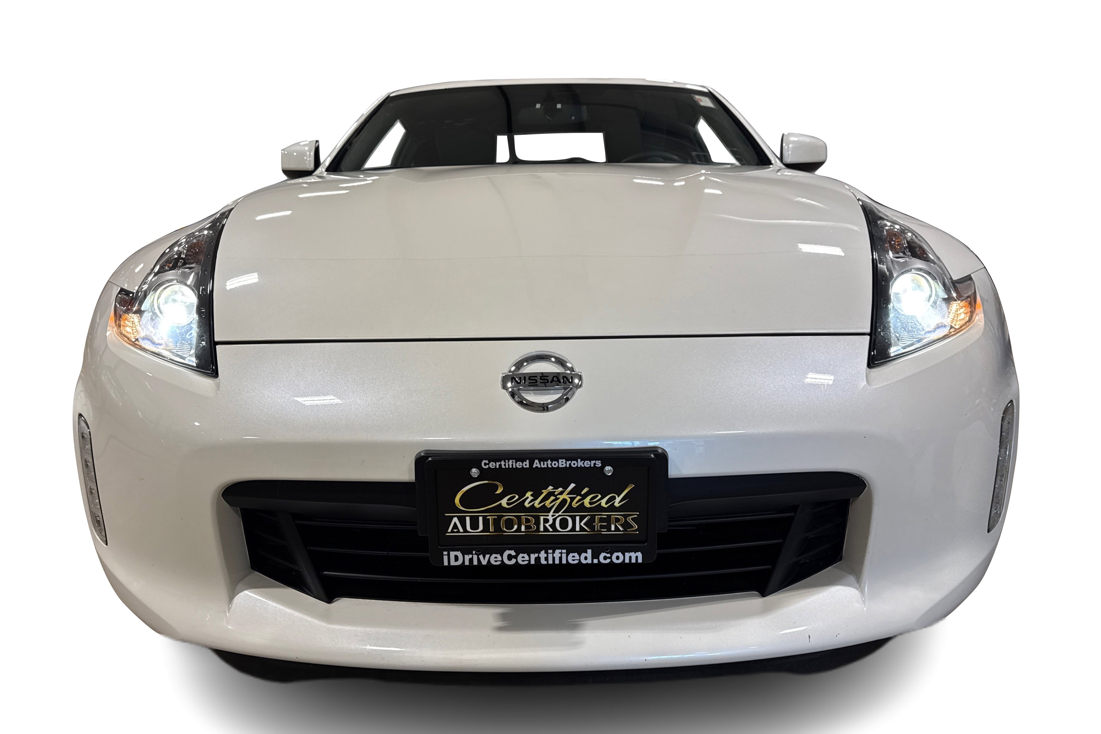 Used 2020 Nissan 370Z Touring Sport image 11