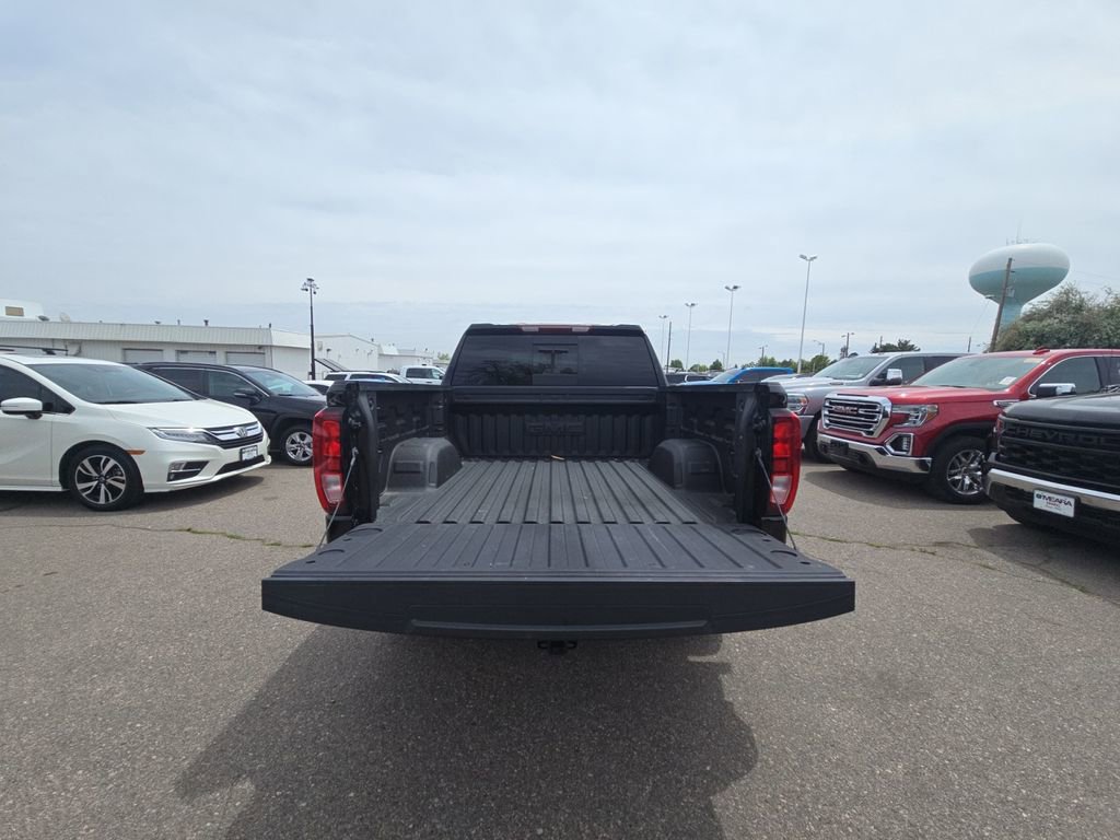 Used 2025 GMC Sierra 1500 Elevation w/ Elevation Premium Package AWD/4WD image 17