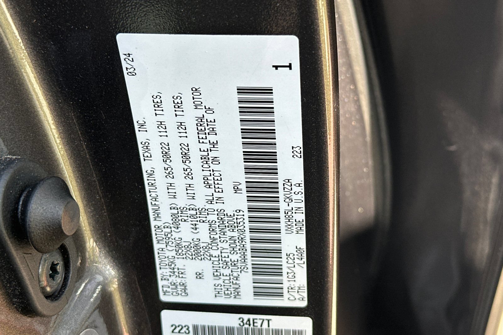 Used 2024 Toyota Sequoia Capstone AWD/4WD image 39