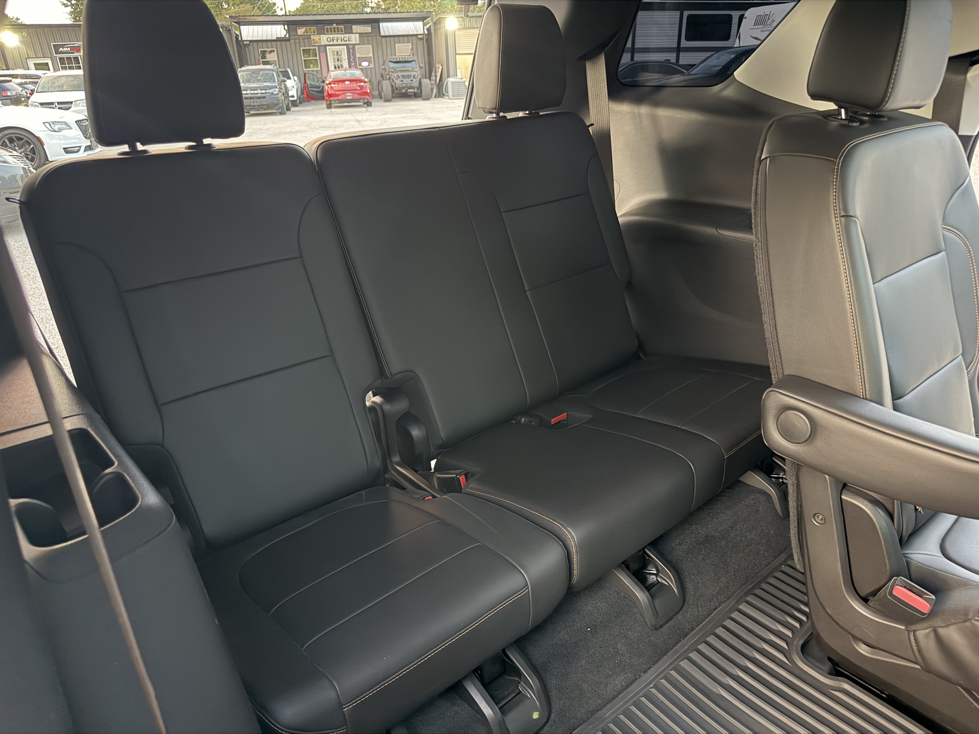 Used 2021 Chevrolet Traverse RS FWD image 31
