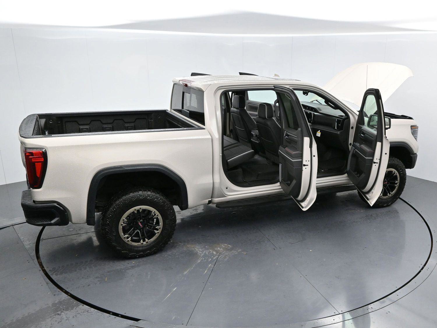 Used 2026 GMC Sierra 1500 AT4X image 43