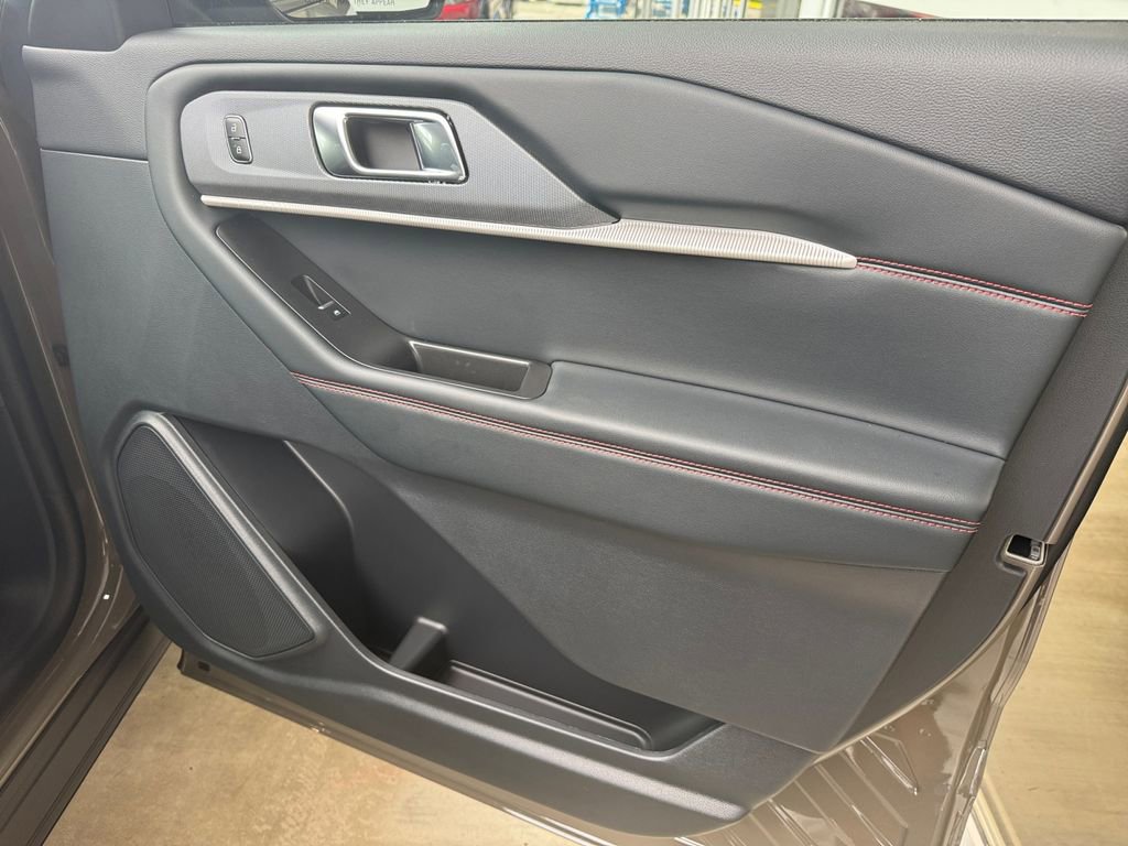 New 2026 Ford Explorer ST image 18