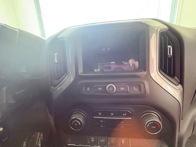 Used 2019 Chevrolet Silverado 1500 Custom Trail Boss w/ Custom Convenience Package AWD/4WD image 30