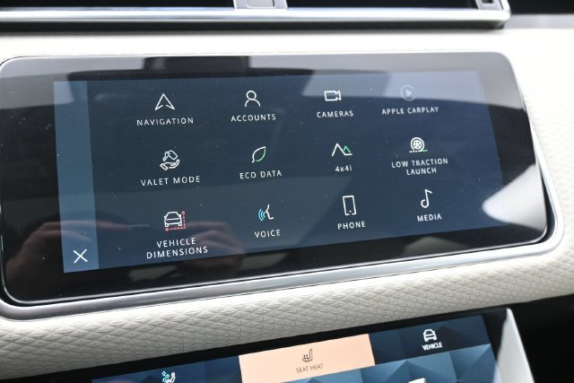 Used 2023 Land Rover Range Rover Velar R-Dynamic S AWD/4WD image 23