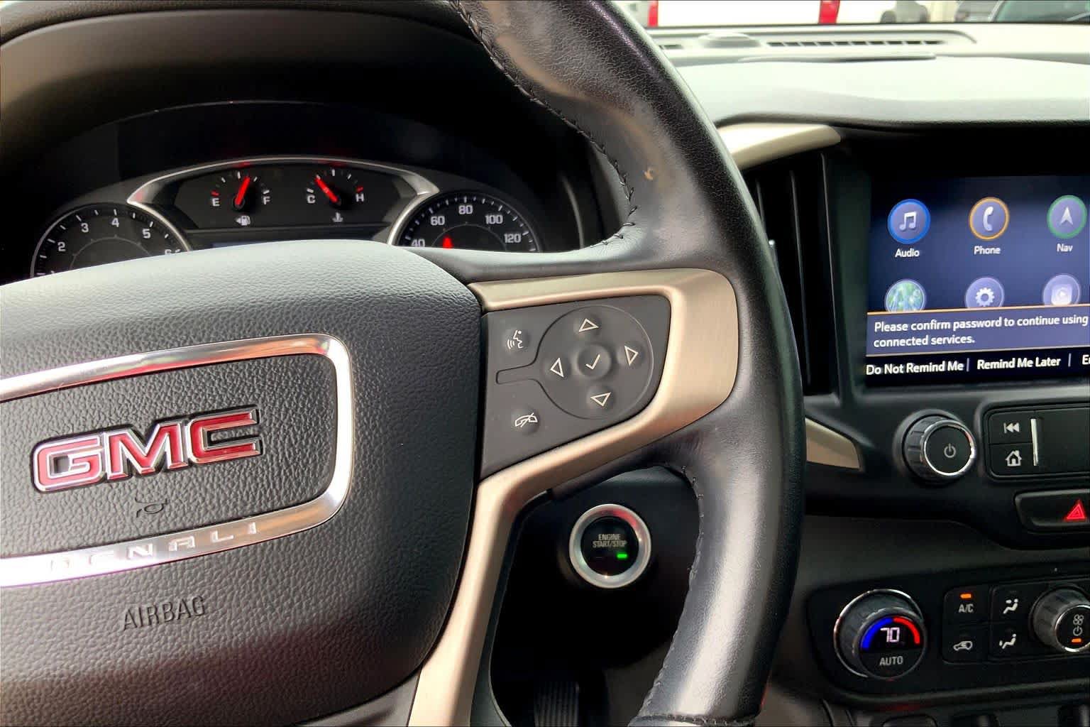 Used 2019 GMC Terrain Denali w/ Advanced Safety Package AWD/4WD image 24
