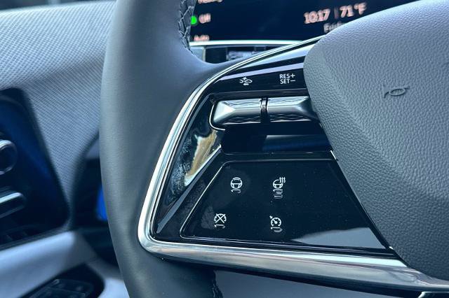 New 2027 Cadillac Optiq Luxury RWD image 26
