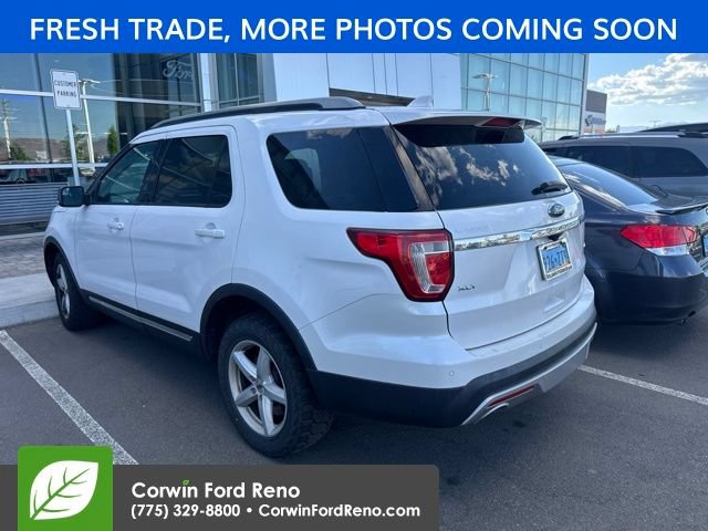 Used 2017 Ford Explorer XLT AWD/4WD image 5