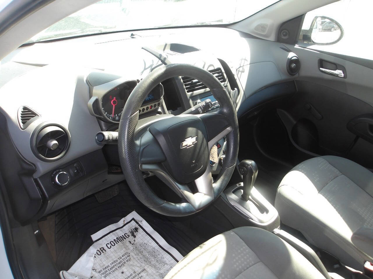 Used 2012 Chevrolet Sonic LS image 7