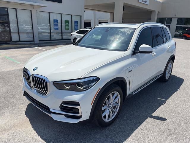 Used 2023 BMW X5 xDrive45e AWD/4WD image 2