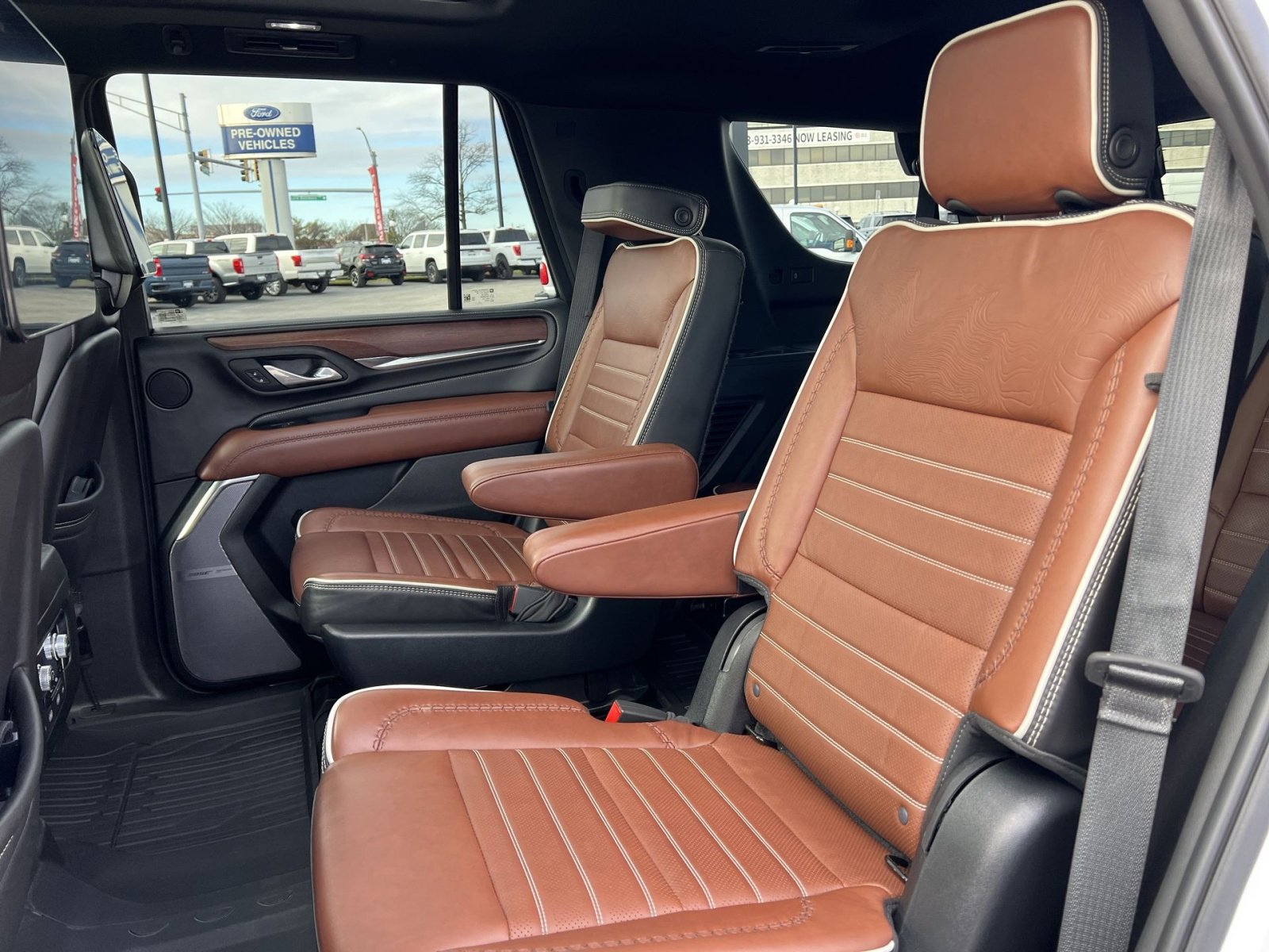 Used 2024 GMC Yukon Denali Ultimate image 25