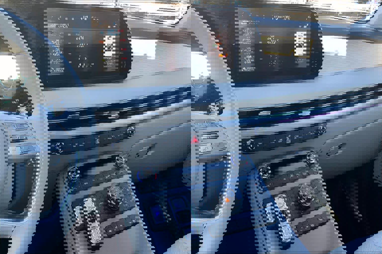 Used 2025 Hyundai Palisade Limited image 6