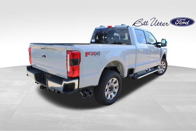 New 2026 Ford F250 Lariat w/ Chrome Package image 3