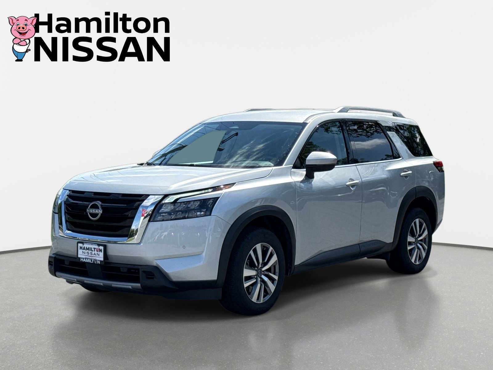 Used 2025 Nissan Pathfinder SL AWD/4WD image 5