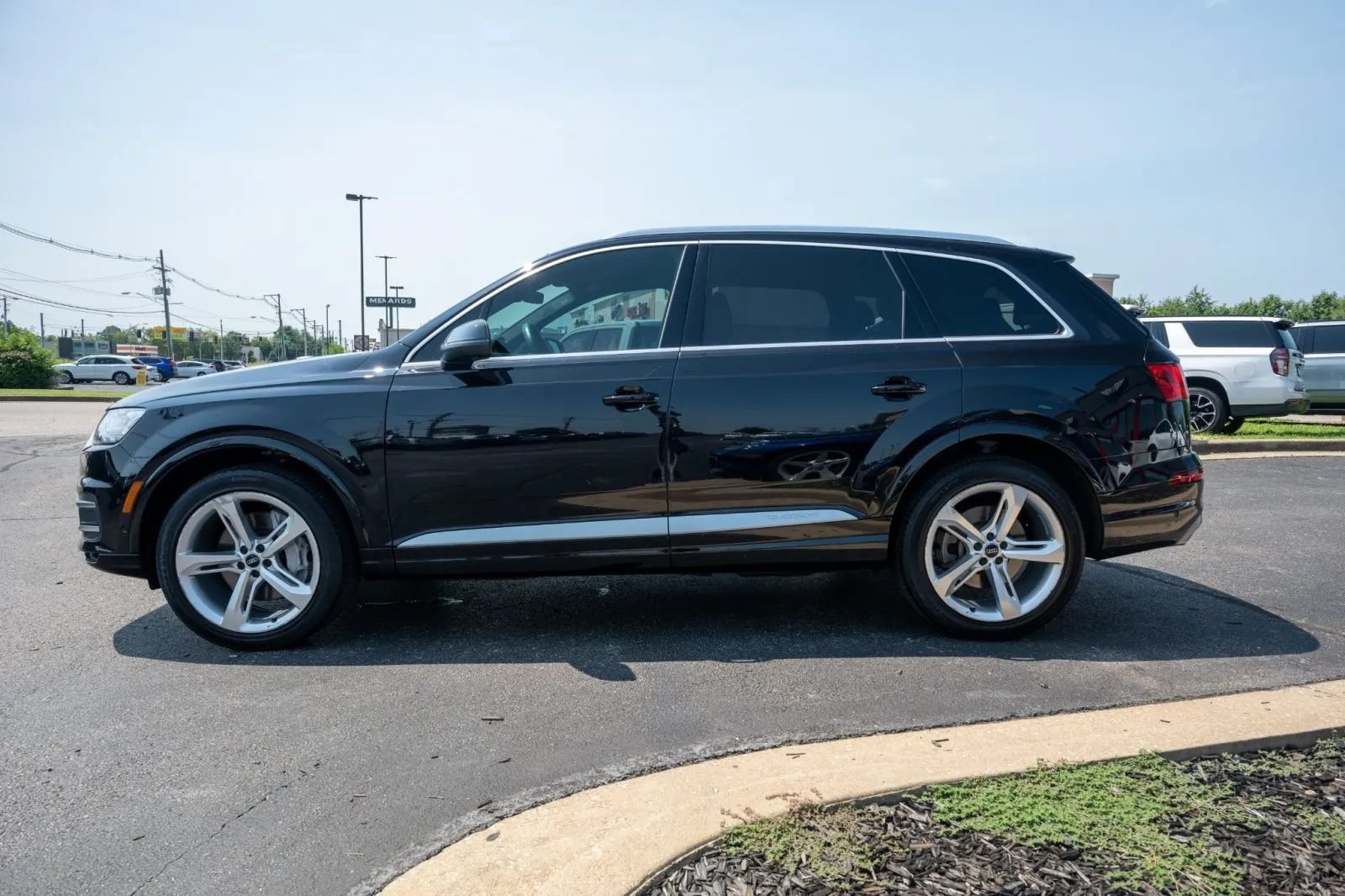 Used 2019 Audi Q7 3.0T Prestige AWD/4WD image 4