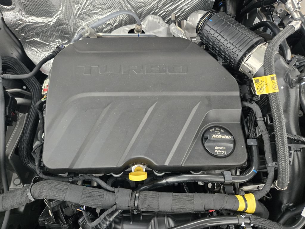 New 2026 Chevrolet Trax LS w/ LS Convenience Package FWD image 35