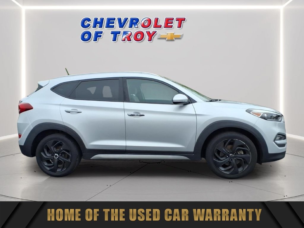 Used 2017 Hyundai Tucson Sport w/ Cargo Package AWD/4WD image 10
