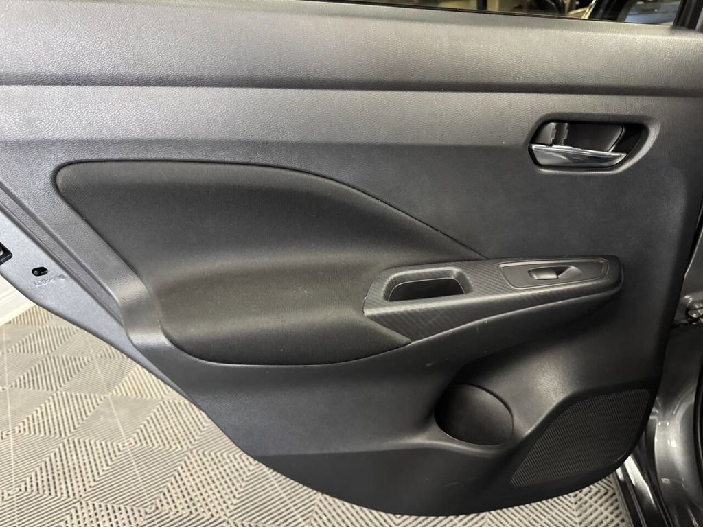 Used 2021 Nissan Versa SV image 51