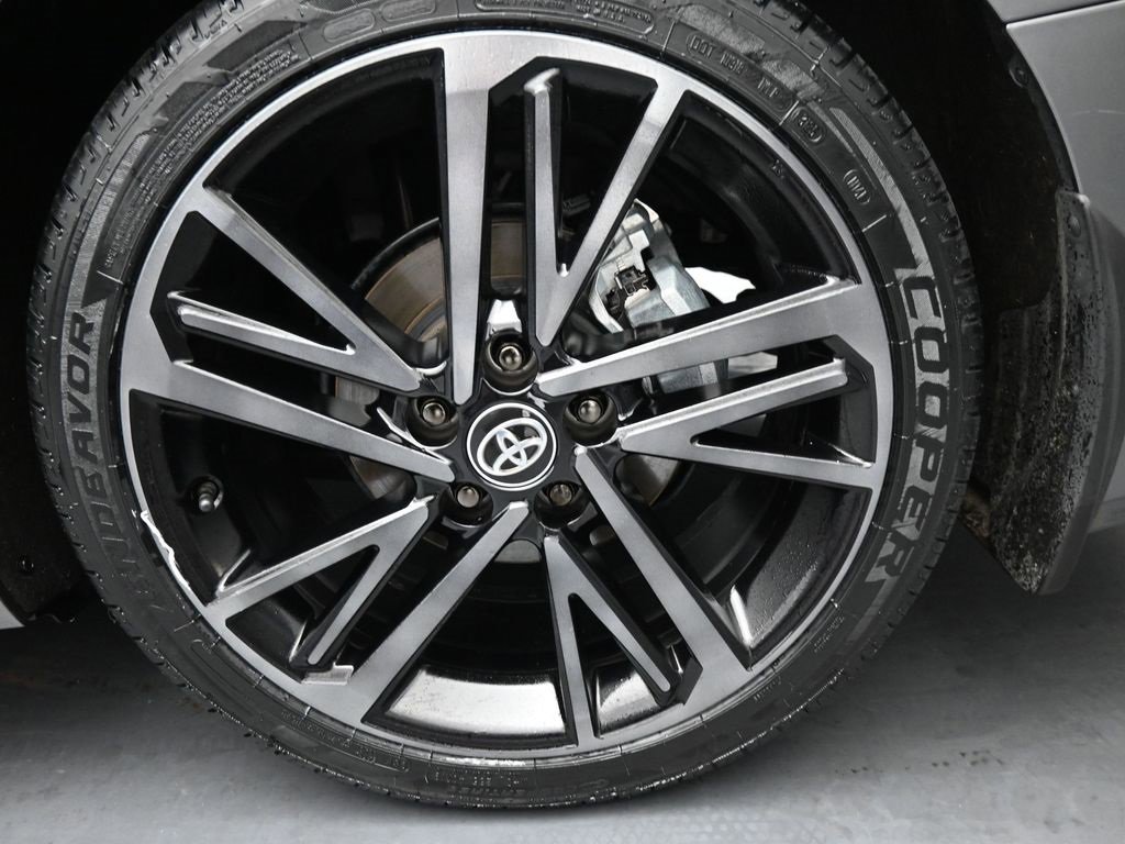 Used 2025 Toyota Camry XSE image 15