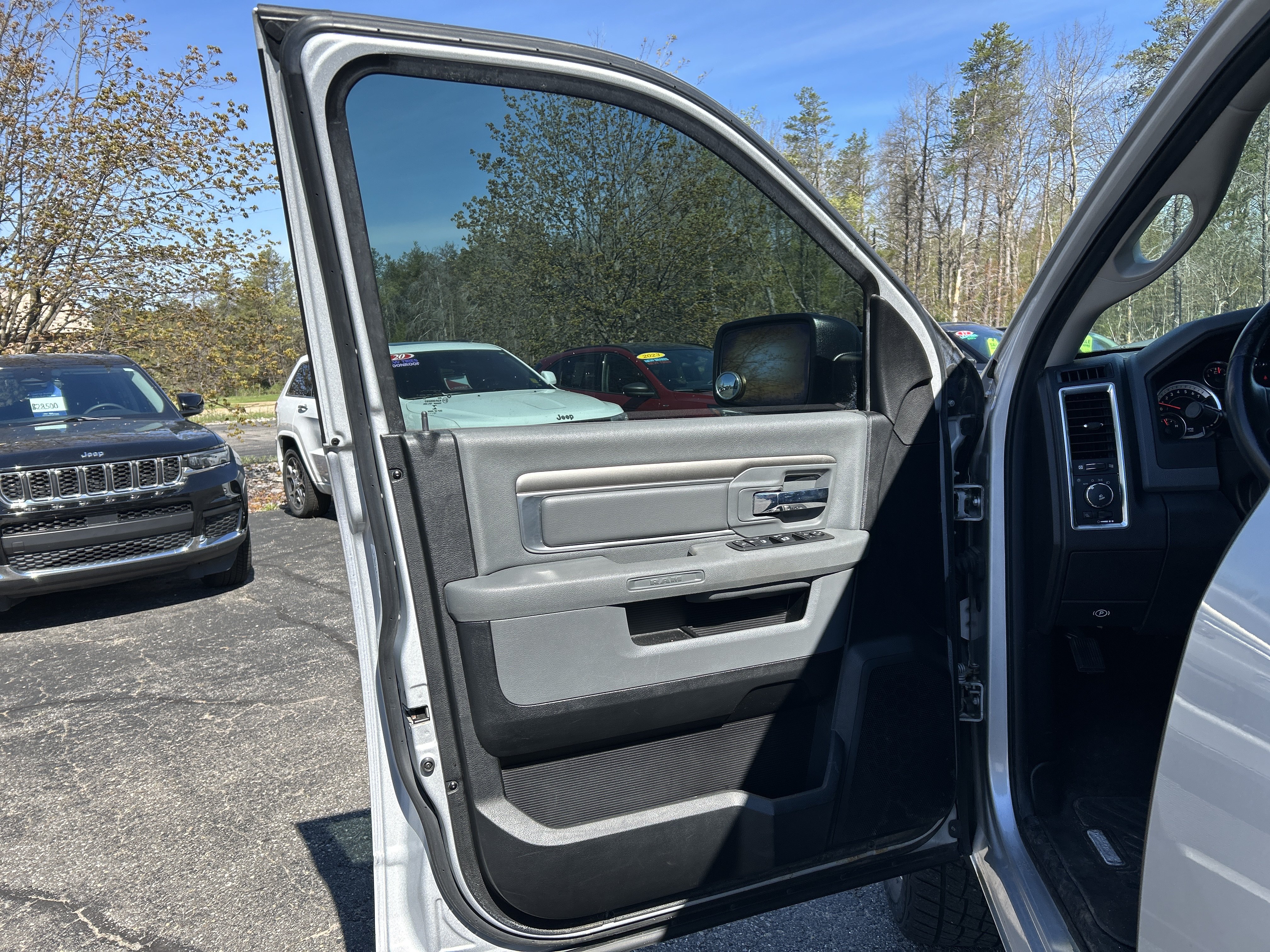 Used 2014 RAM 1500 Big Horn AWD/4WD image 16