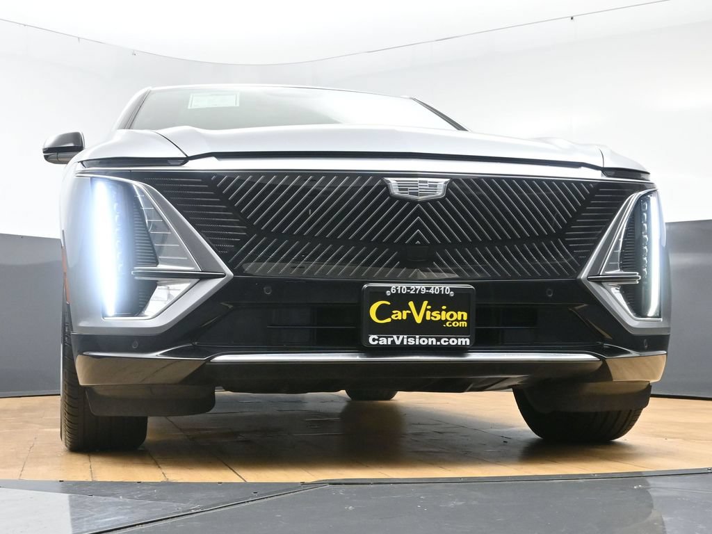 Used 2024 Cadillac Lyriq Tech RWD image 45