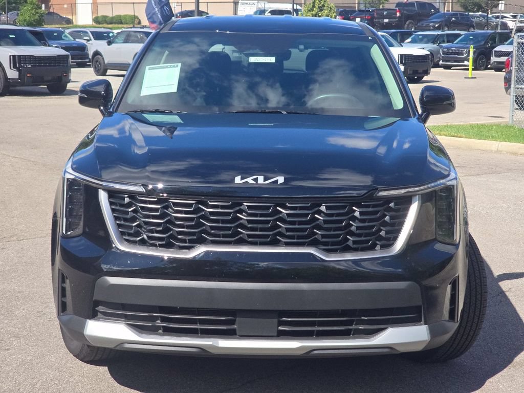 Used 2026 Kia Sorento LX FWD image 10