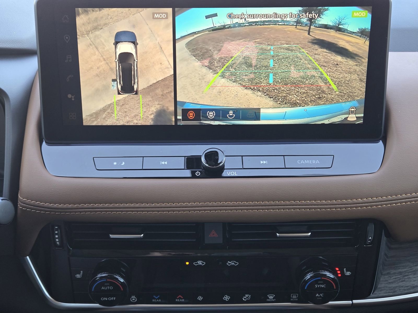 New 2026 Nissan Rogue Platinum image 16