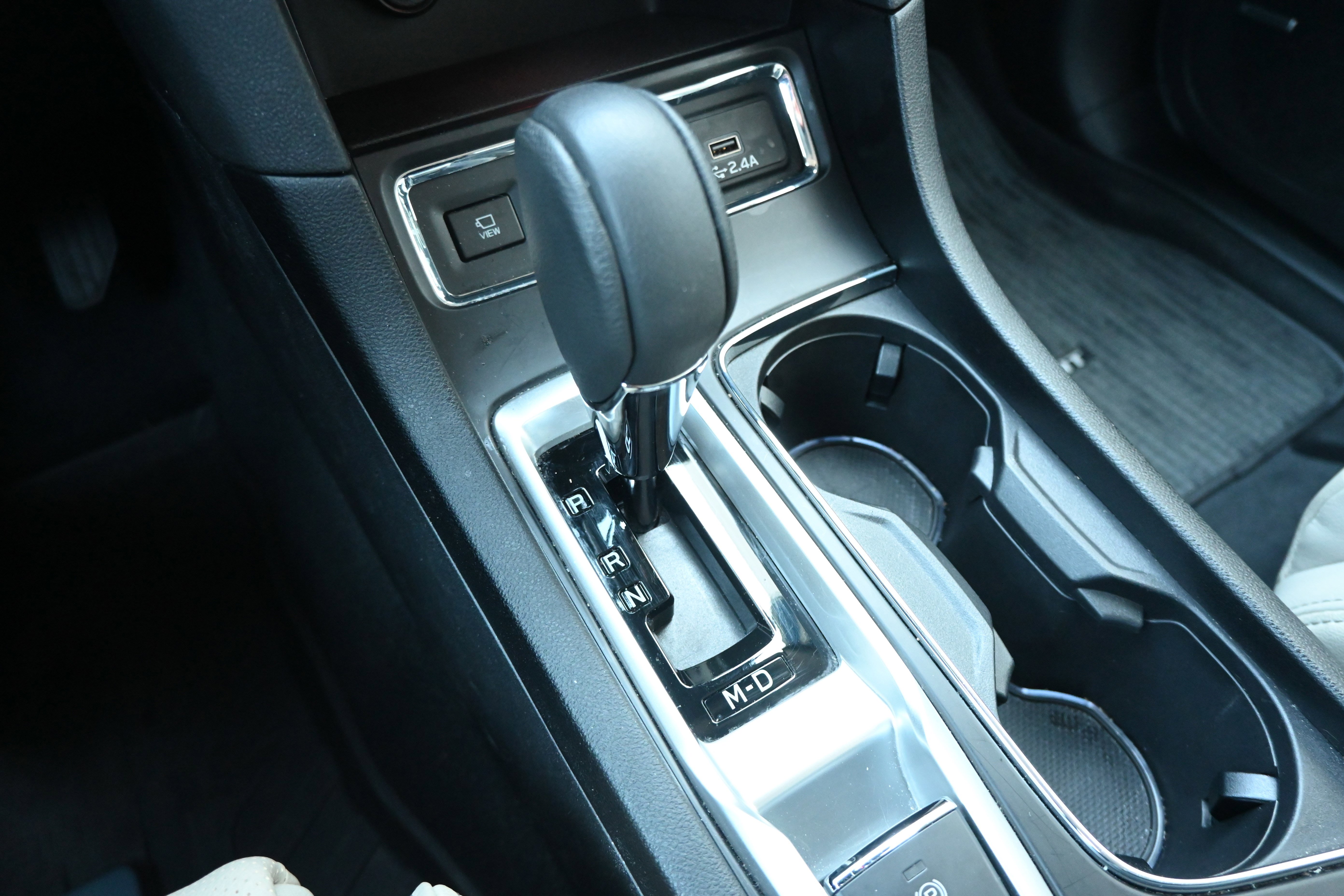 Used 2024 Subaru Ascent Limited w/ Technology Package image 27