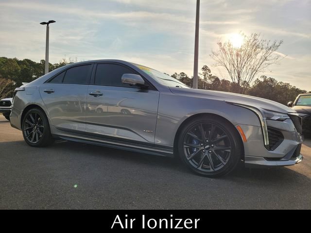 Used 2023 Cadillac CT4 V w/ Technology Package image 15