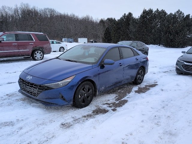 Used 2023 Hyundai Elantra SEL